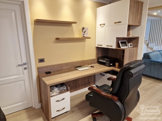 Mobilier pentru living cu birou