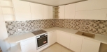 Mobilier bucătărie din MDF vopsit cu blat termorezistent – 5,3 m, montaj în Bacău