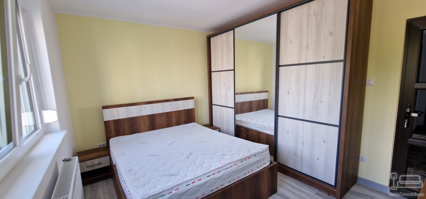 Mobilier de dormitor personalizat cu dressing