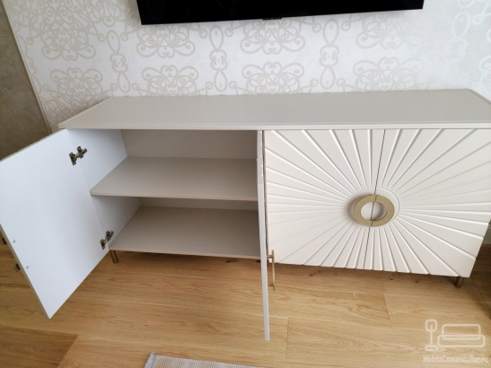 Mobilier de dormitor din MDF vopsit