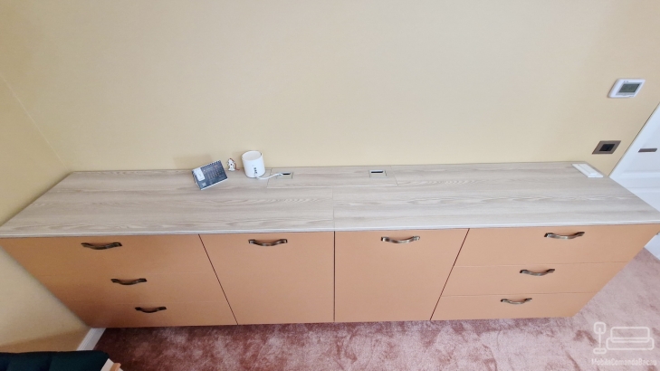 Mobilier pentru dormitor matrimonial