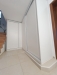 Dressing pe colț din MDF vopsit, cu uși glisante Häfele Germania