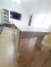 Masă extensibilă din PAL Light Virginia Walnut realizată la comandă