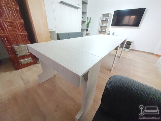 Masă extensibilă din PAL Light Virginia Walnut realizată la comandă