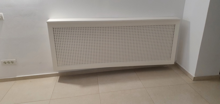 Mască de calorifer din MDF vopsit – 2200 × 180 × 820 mm