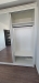 Dressing din MDF vopsit cu uși glisante și bară LED – 2800 mm