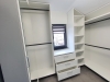 Mobilier dormitor copil – dressing pe colț, birou pe colț, pat tapițat și noptieră | Montaj în Bacău