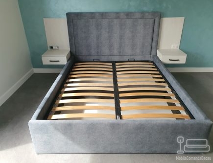Mobilier dormitor matrimonial cu pat tapițat și dulap – set complet cu depozitare, montaj în Bacău