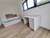 Mobilier dormitor pentru copil din pal melaminat – pat, birou și dulapuri, Bacău