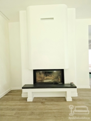 Mobilier bucătărie din MDF vopsit cu blat din granit – producție la comandă, montaj în județul Bacău