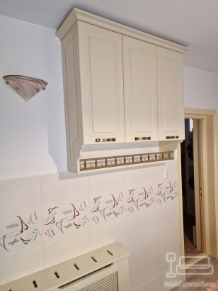 Mobilier bucătărie MDF vopsit – corp centrală & mască calorifer, jud. Bacău