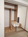 Mobilier dormitor cu pat tapițat și dressing cu uși glisante – Bacău