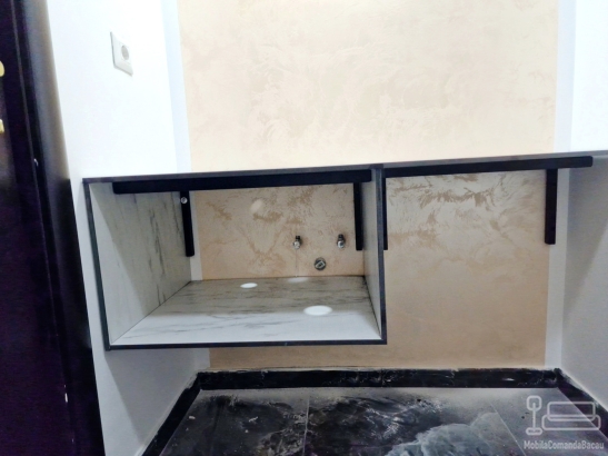 Corp chiuvetă baie din HPL – 1200 × 450 × 400 mm, montaj la Pensiunea Podu’ cu Lanțuri (Bacău)