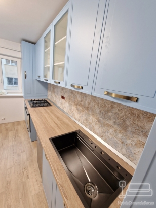 Mobilier bucătărie MDF vopsit – Bacău