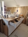 Mobilier de baie din MDF vopsit lucios – depozitare eficientă, finisaj premium & feronerie Blum