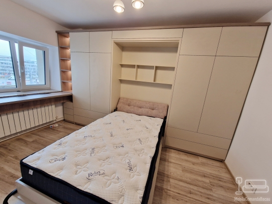 Ansamblu mobilier pe colt Pat Rabatabil