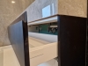 Mobilier de baie din MDF vopsit, cu sertare pe Blum soft-close și blat/lavoar din piatră compozită