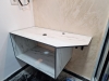 Corp chiuvetă baie din HPL – 1100 × 450 × 400 mm, montaj Pensiunea Podu’ cu Lanțuri, Bacău