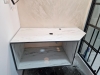 Corp chiuvetă baie din HPL – 1100 × 450 × 400 mm, montaj Pensiunea Podu’ cu Lanțuri, Bacău
