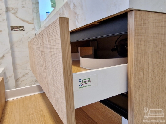 Mobilier de baie MDF furniruit, cu sertare Blum soft-close și blat cu lavoar integrat