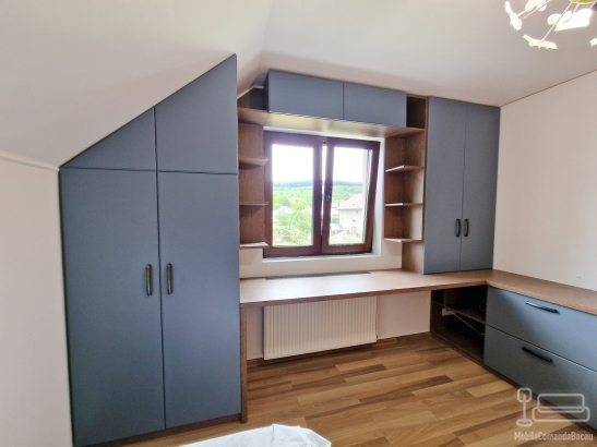 Mobilier dormitor copil cu fronturi din mdf vopsit – feronerie blum, lespezi, Băcău