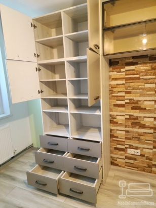 Mobilier living la comandă – MDF laminat, 4.500 mm, Bacău