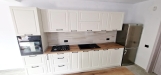 Bucătărie din MDF vopsit cu feronerie Blum – 4,3 m
