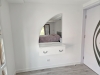 Mobilier dormitor mdf – pat tapițat cu somieră rabatabilă, dulap 4 uși și zonă de machiaj led