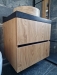 Mobilier baie din MDF furniruit cu blat din quartz – feronerie Blum, Bacău