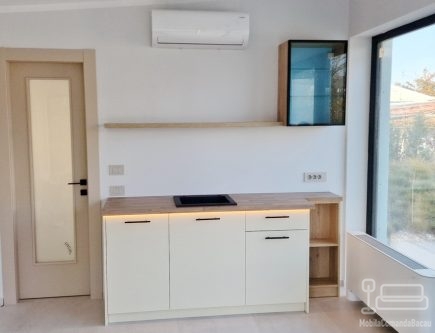 Bucătărie din mdf vopsit, 2000 mm – feronerie blum, iluminare led hafele