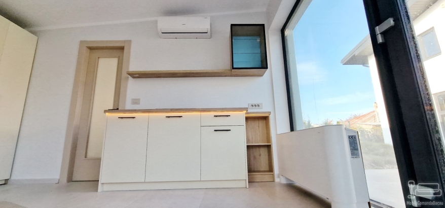 Bucătărie din mdf vopsit, 2000 mm – feronerie blum, iluminare led hafele