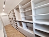 Mobilier cameră dressing din PAL, 13 m liniari, cu feronerie Blum – județul Bacău