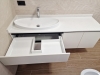 Mobilier de baie din MDF furniruit, cant laser și blat din quartz – 1,8 m, Bacău