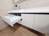 Mobilier de baie din MDF furniruit, cant laser și blat din quartz – 1,8 m, Bacău