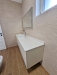 Mobilier de baie din MDF furniruit, cant laser și blat din quartz – 1,8 m, Bacău