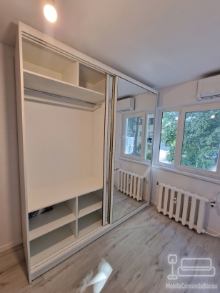 Ansmablu mobilier cu pat rabatabil si Canapea