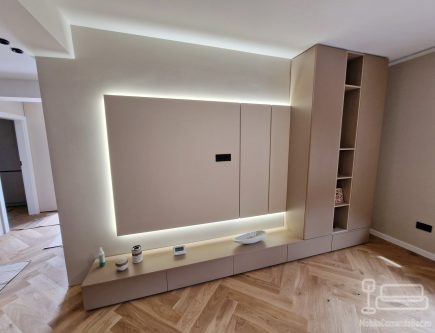 Mobilier living din MDF vopsit și PAL, realizat pe comandă în județul Bacău