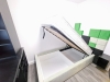 Dormitor copil cu pat tapițat și birou pe colț reglabil electric