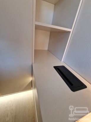 Mobilier dormitor matrimonial la comandă cu pat cu somieră rabatabilă, Bacău