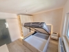 Mobilier dormitor matrimonial la comandă cu pat cu somieră rabatabilă, Bacău