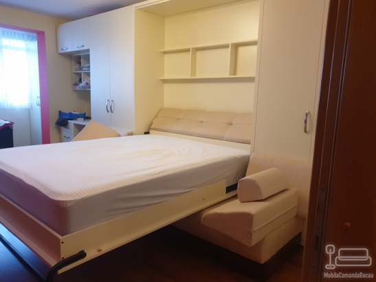 Set de Dormitor cu Pat Rabatabil si Canapea D 353