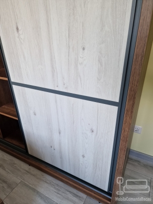 Mobilier de dormitor personalizat cu dressing