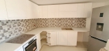 Mobilier bucătărie din MDF vopsit cu blat termorezistent – 5,3 m, montaj în Bacău