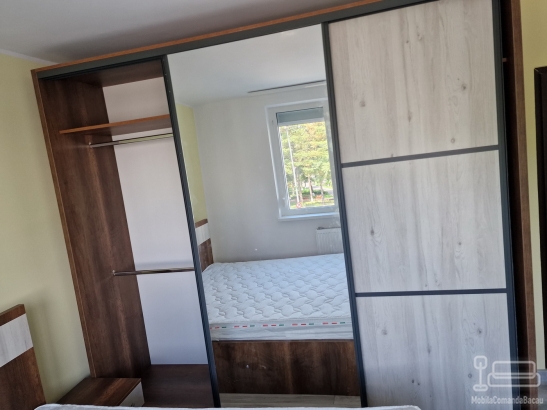 Mobilier de dormitor personalizat cu dressing