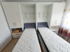 Set de mobila de dormitor pentru copii cu doua paturi rabatabile
