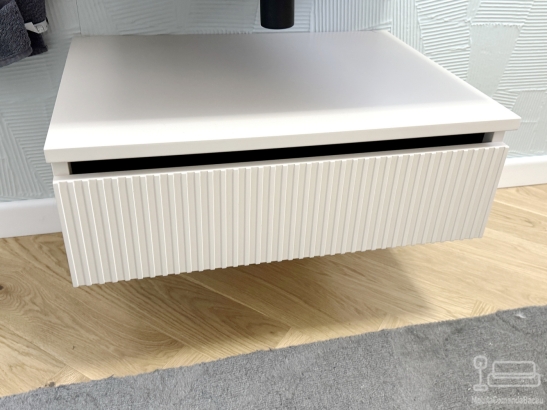 Mobilier baie din MDF vopsit, realizat pe comandă în județul Bacău