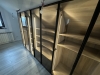 Dressing în mansardă din PAL melaminat, cu ramă de aluminiu neagră și LED