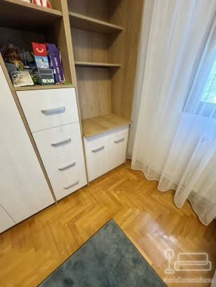 Dormitor cu pat rabatabil și canapea, realizat pe comandă în Bacău