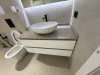 Corp de baie cu fronturi din MDF vopsit și glisiere Blum Antaro – Bacău