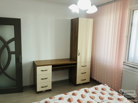 Mobilier living din PAL melaminat & MDF vopsit – 3000 mm (Bacău)